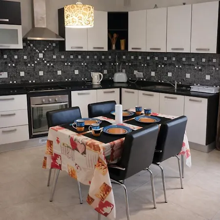 Sun And Sea 7 *